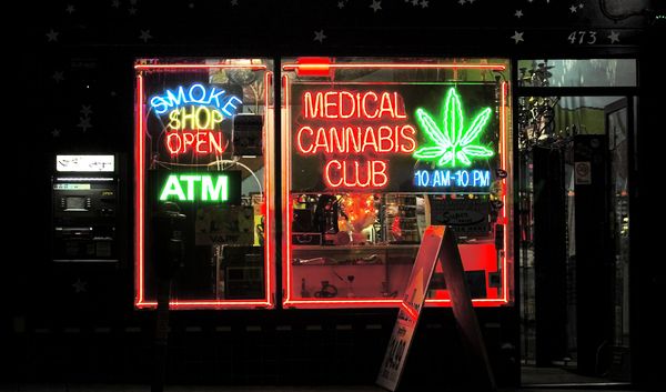 cannabis social clubs france